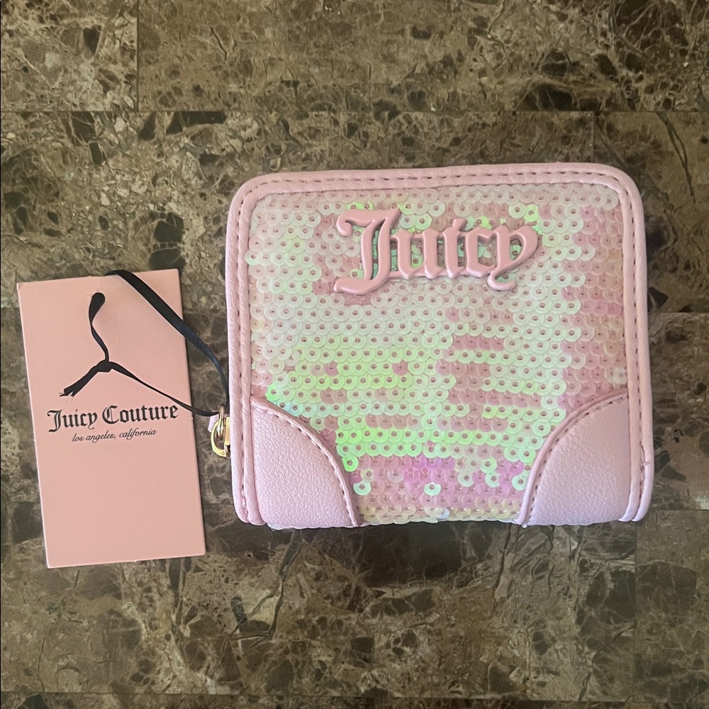 ✅ NWT Juicy Couture Wallet